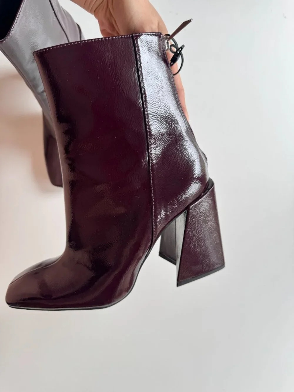 NWOT ZARA Dark Burgundy Patent Faux Leather Block Heel Ankle Boots, Size 40 - Picture 6 of 12